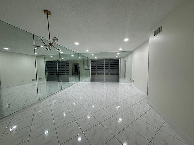 1st image of 19 Abbey Ln APT 208