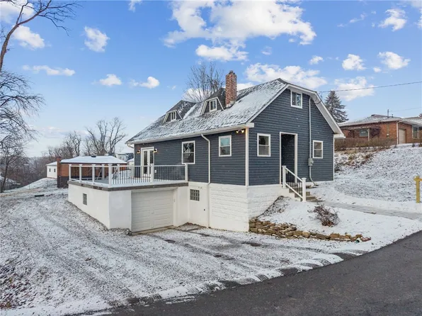 1095 Francis Blvd, New Kensington, PA 15068