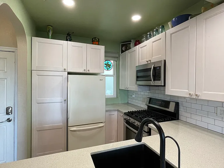 555 Maine Ave #310 — Photo 6