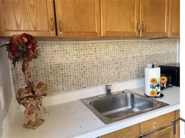 1232 Russia Ave, San Francisco, CA 94112