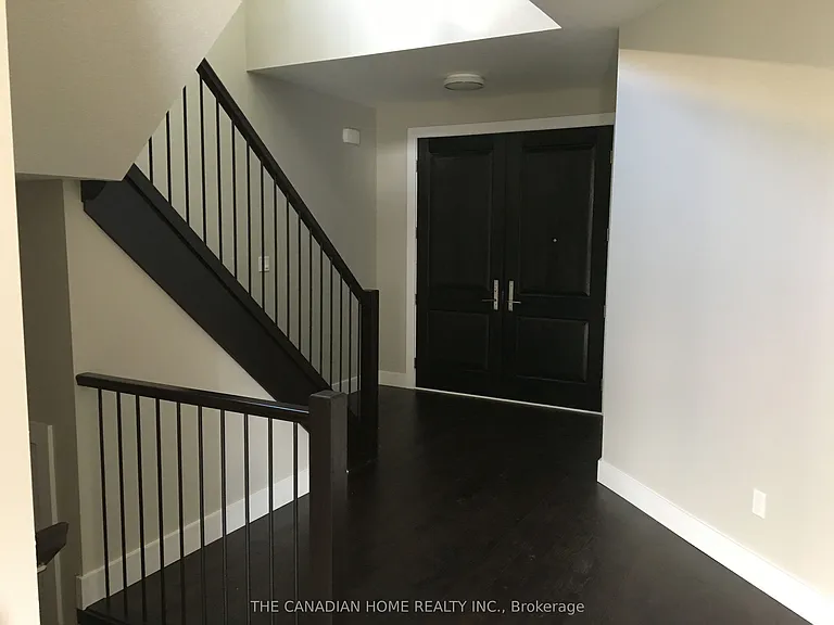 1753 Brayford Ave — Photo 3