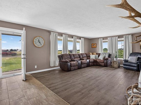 2nd image of 559 Rich Ln