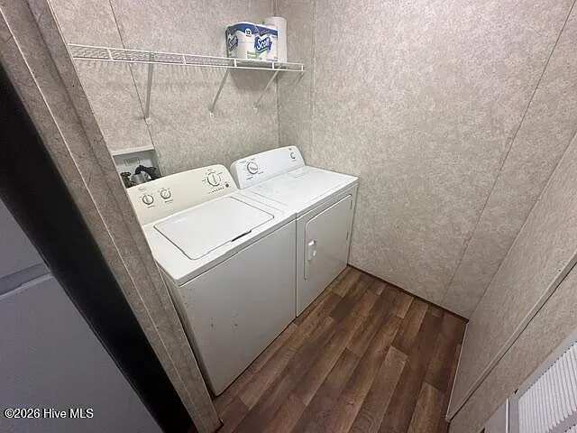 1615 Oak Ridge Dr SW — Photo 6
