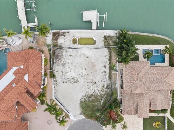 850 Capri Blvd Lot 19, Saint Petersburg, FL 33706