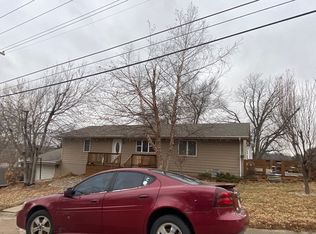 718 N 8th St, Plattsmouth, NE 68048