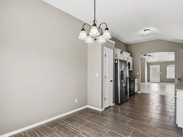 14609 Carlo Alvarado Dr — Photo 21