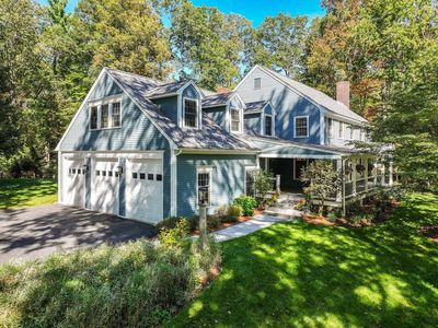 32 Puritan Drive, Bedford, NH, 03110