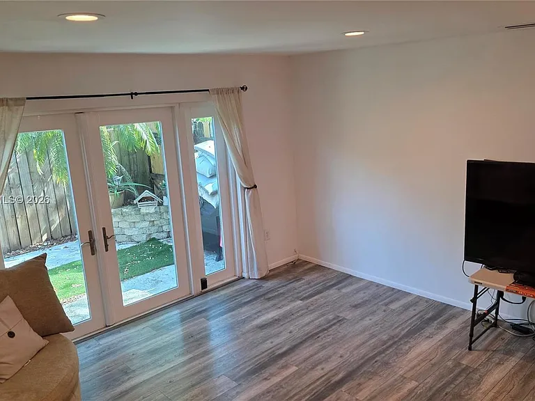 3130 Bird Ave #4 — Photo 5