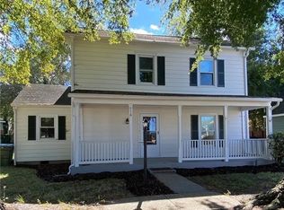 516 12th St, West Point, VA 23181
