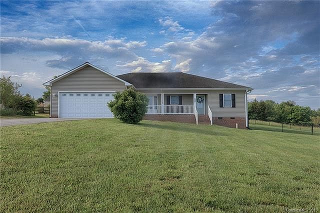 1st image of 129 Mallory Ln