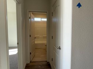 2853 Whiskey St, Manteca, CA 95337