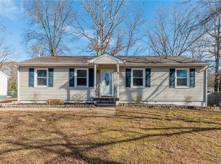 9207 Rainwood Rd, North Chesterfield, VA 23237