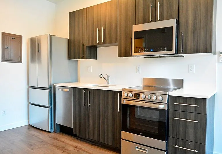 3334 SE Belmont St #302 — Photo 3