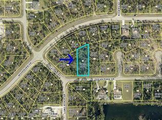 230 Ocean Park Dr #21, Lehigh Acres, FL 33972