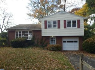 3113 Plymouth Rock Rd, Plymouth Meeting, PA 19462