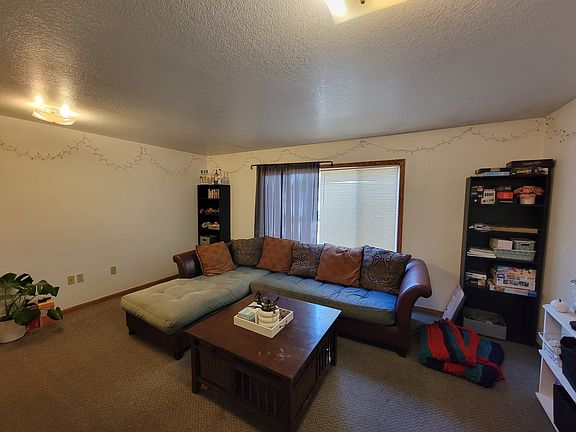 5th image of 2012 Washington St #2012