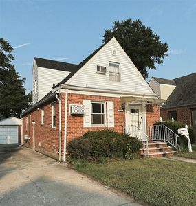 7615 172nd Street, Fresh Meadows, NY, 11366