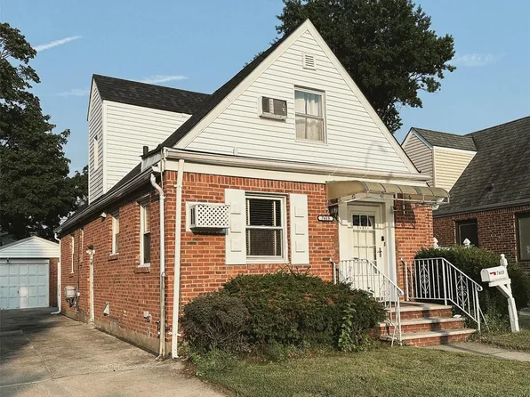 7615 172nd Street, Fresh Meadows, NY 11366
