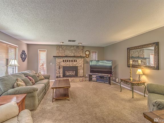 3rd image of 844 Marci Ct SE