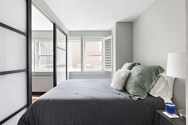 Sold by Compass | media 6