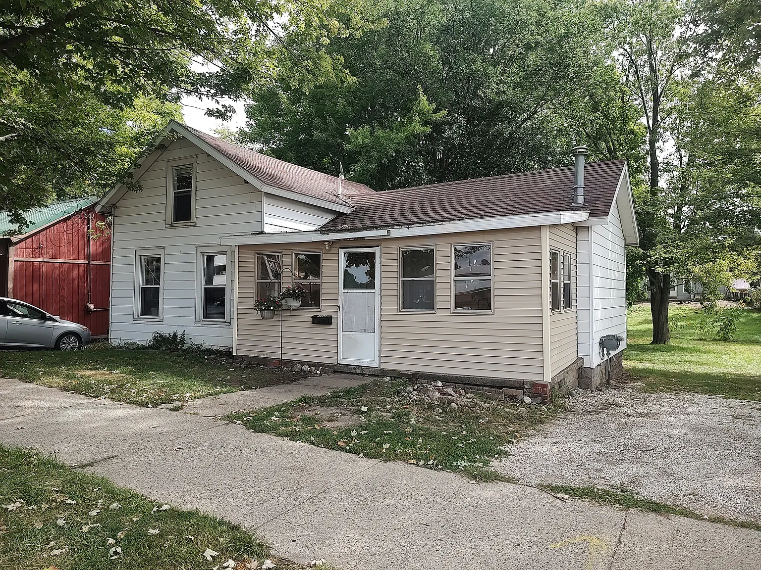 3 bed, 1.5 bath, 1291 sqft, $1,250 — Photo 4