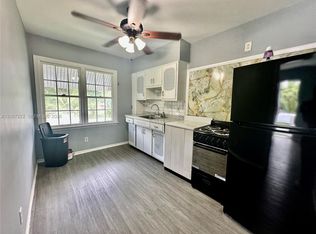 1260 NE 115th St #4, Miami, FL 33161