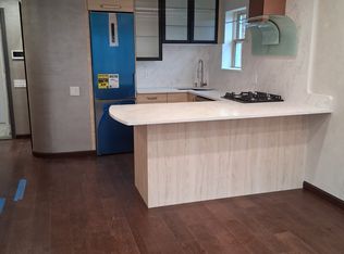 252 W 256th St #2R, Bronx, NY 10471