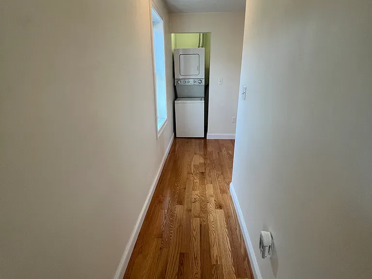 24 Beacon Pl #1 — Photo 21