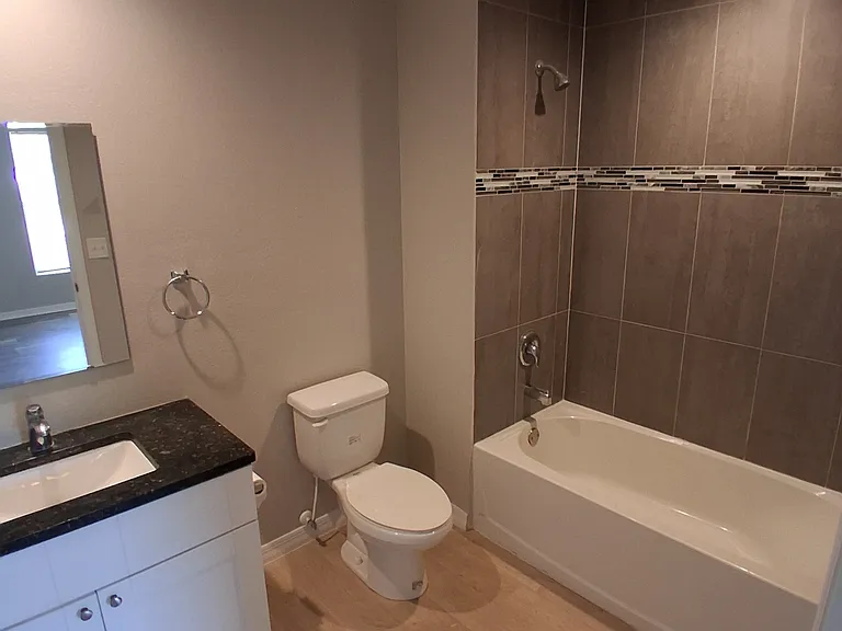 7061 Tide Cir — Photo 7