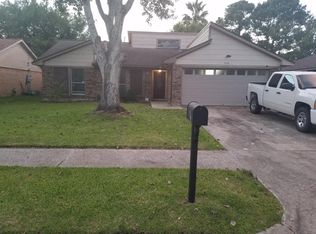 5104 Parsley St, Baytown, TX 77521