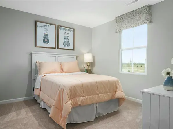 359 Tormore Dr, Sanford, NC 27330