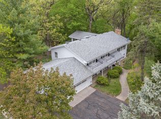 925 Minnesota Ln N, Plymouth, MN 55447