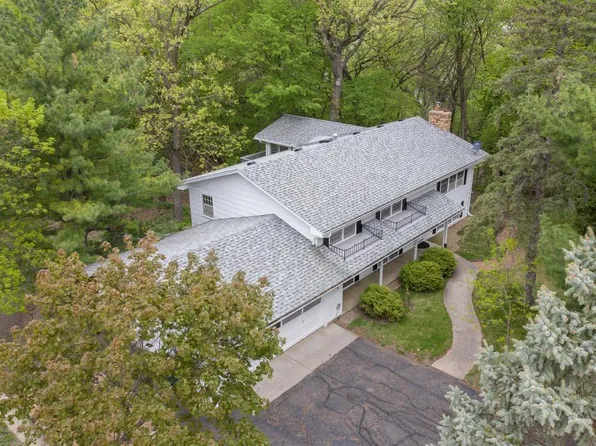 925 Minnesota Ln N, Plymouth, MN 55447