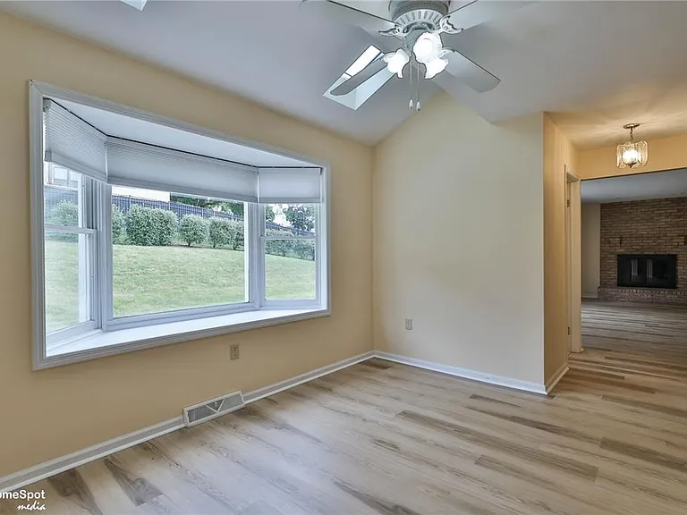 4059 Wedgewood Rd — Photo 13