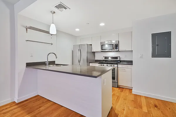 Rented by Keller Williams Realty Landmark II | media 4