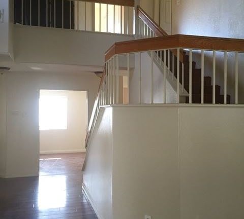 3rd image of 14411 Las Flores Dr