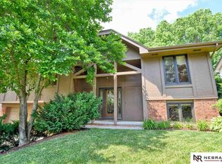 11506 Taylor St, Omaha, NE 68164