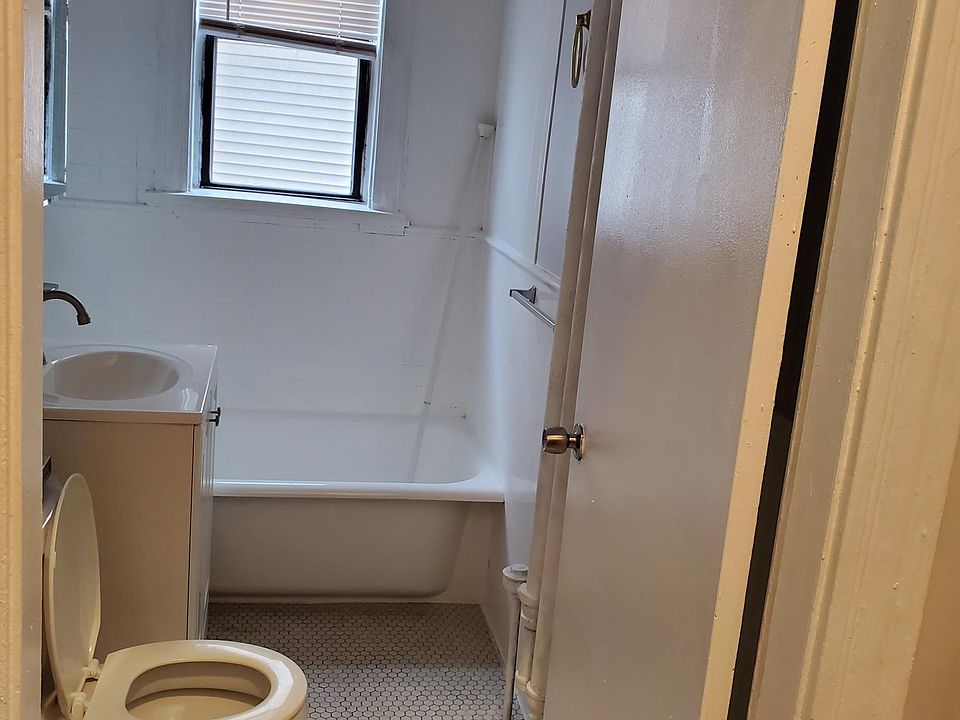 2nd image of 655 Western Ave APT 2