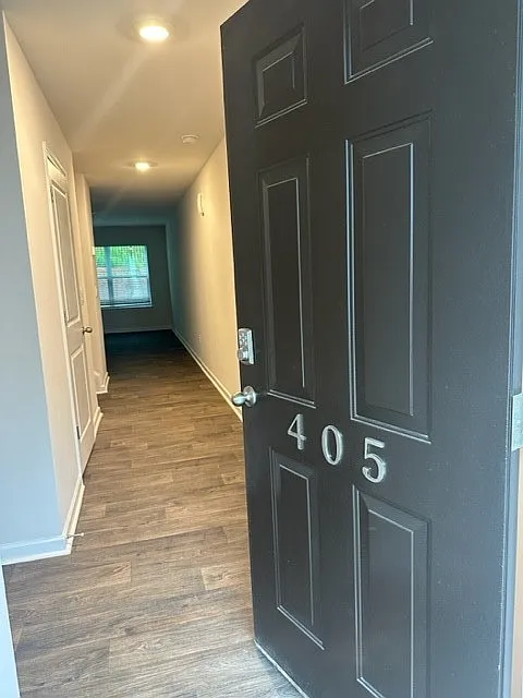 Building Photo - 405 Oakmont Valley Trl