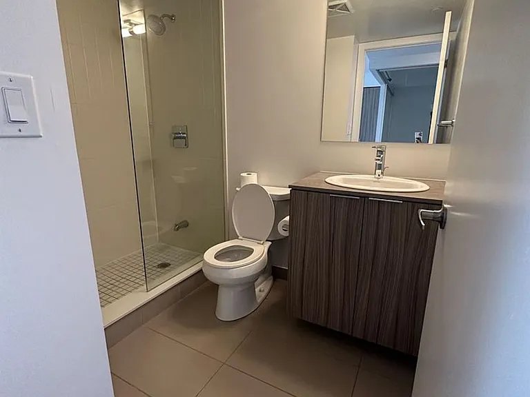 955 Bay St #1309 — Photo 7