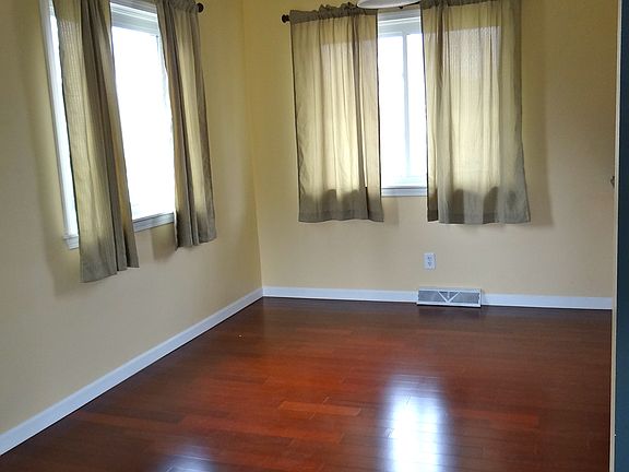 2nd image of 2629 Whitemore Place