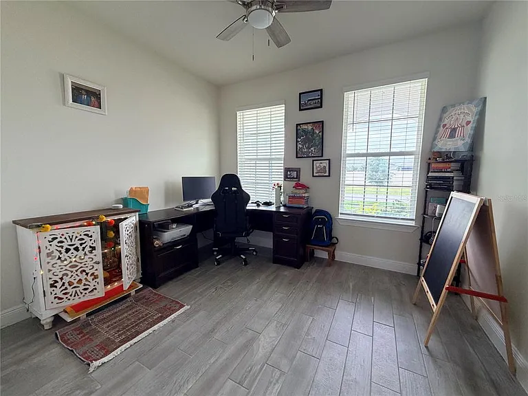 4404 Foggy Oak Ln — Photo 4