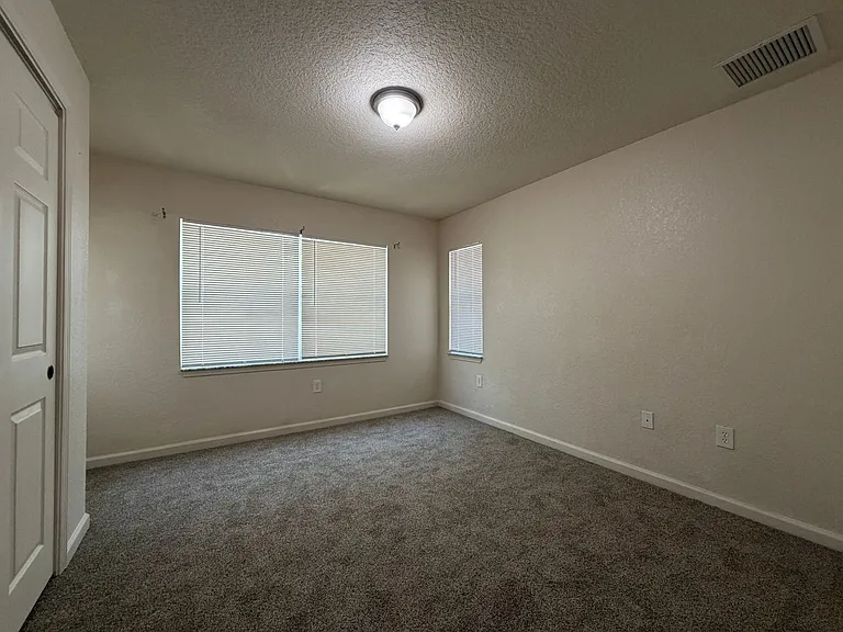 8550 Argyle Business Loop #301 — Photo 11