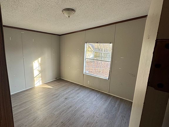 3rd image of 4440 Coleman Rd