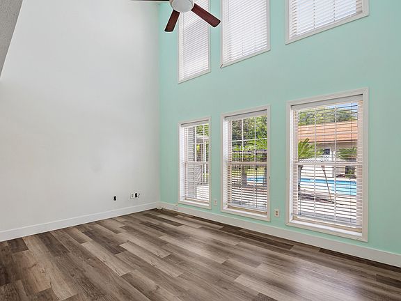 4th image of 1213 Forest Heights Rd