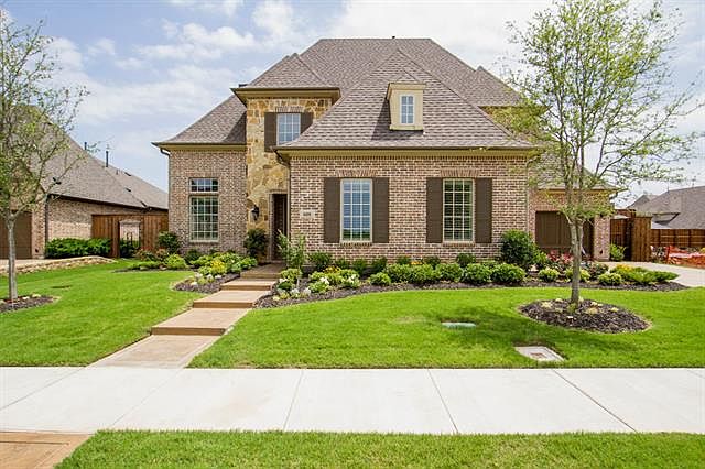 1st image of 608 Creekway Dr