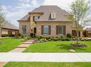 608 Creekway Dr, Irving, TX 75039