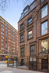 134 East 36th Street in Murray Hill