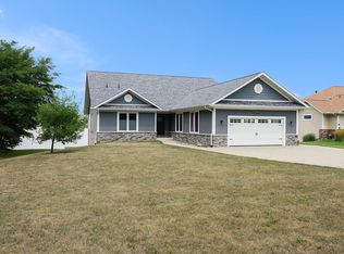 62384 Christina Ct, Sturgis, MI 49091