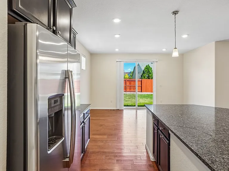 15017 Chicago St — Photo 19